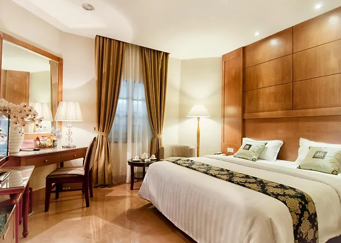 Grand Sakura Hotel
